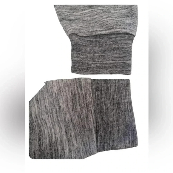 Victoria Secret Pink Bundle Of Two Size XS  Sweatshirts - Picture 11 of 12